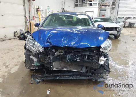 2021 Kia Forte Lxs z USA, uszkodzony, nr VIN 3KPF24AD7ME387673